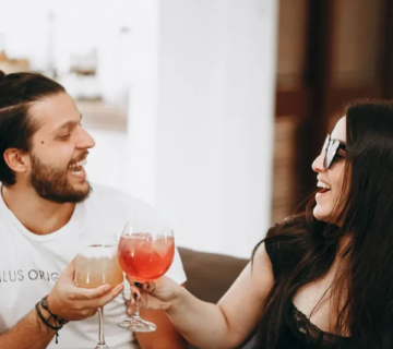Handle Emotions in Casual Dating
