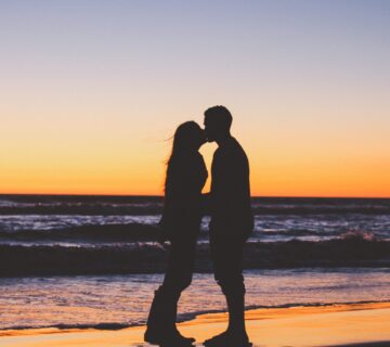 How to build a successful long-term relationships