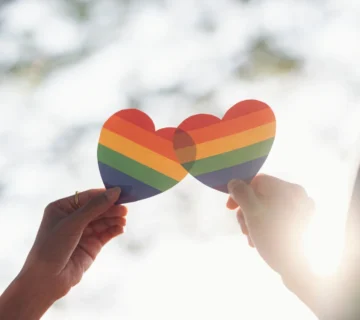Online Dating Apps for LGBTQ Teens