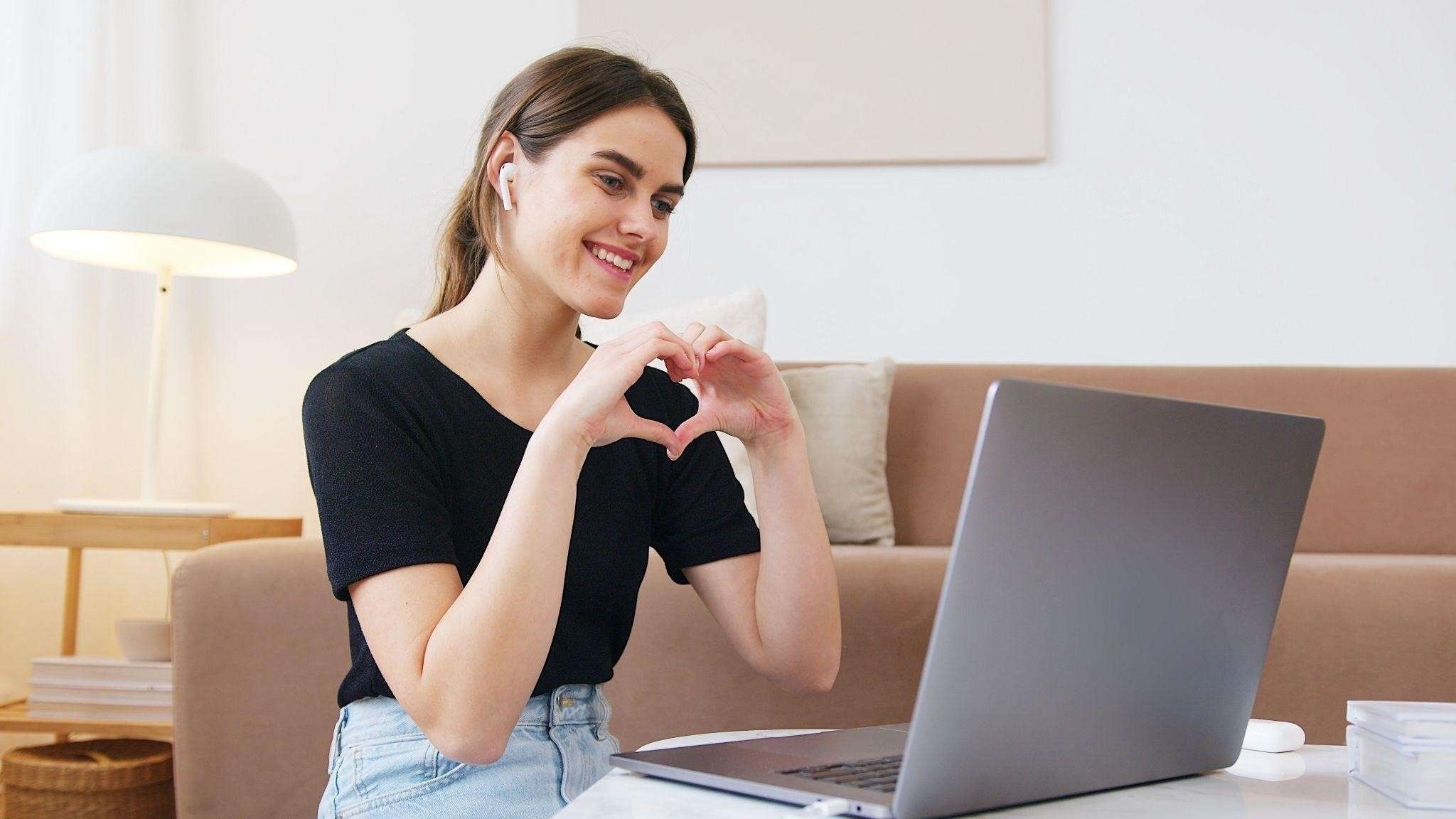 Virtual Date