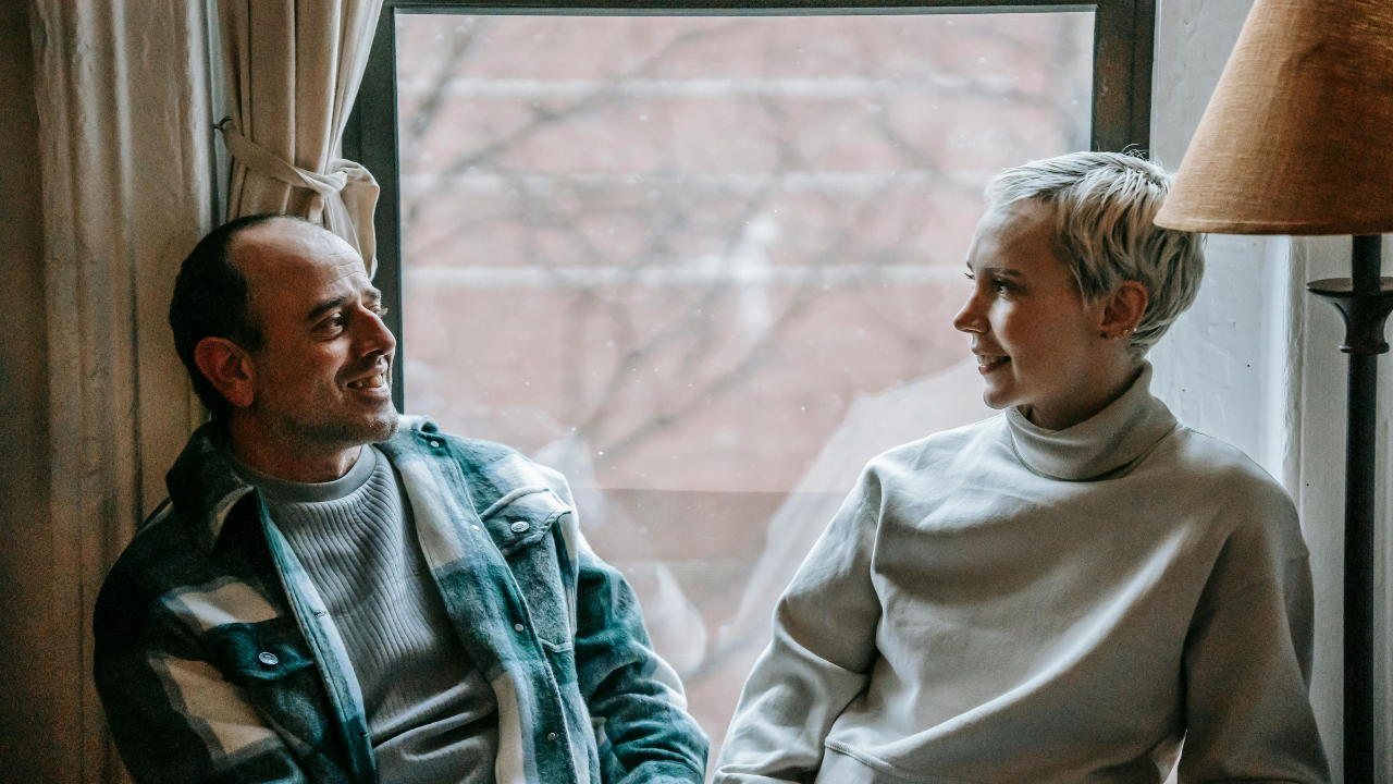 First Date Questions and Conversation Starters in 2025