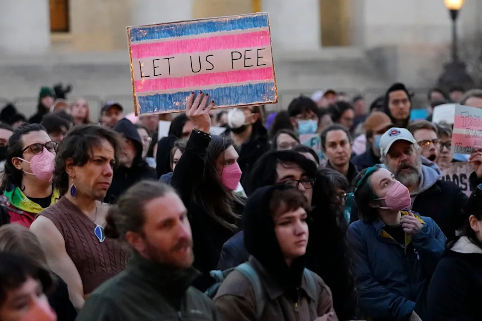 Supreme Court Lets Transgender Student Use Boys’ Bathroom