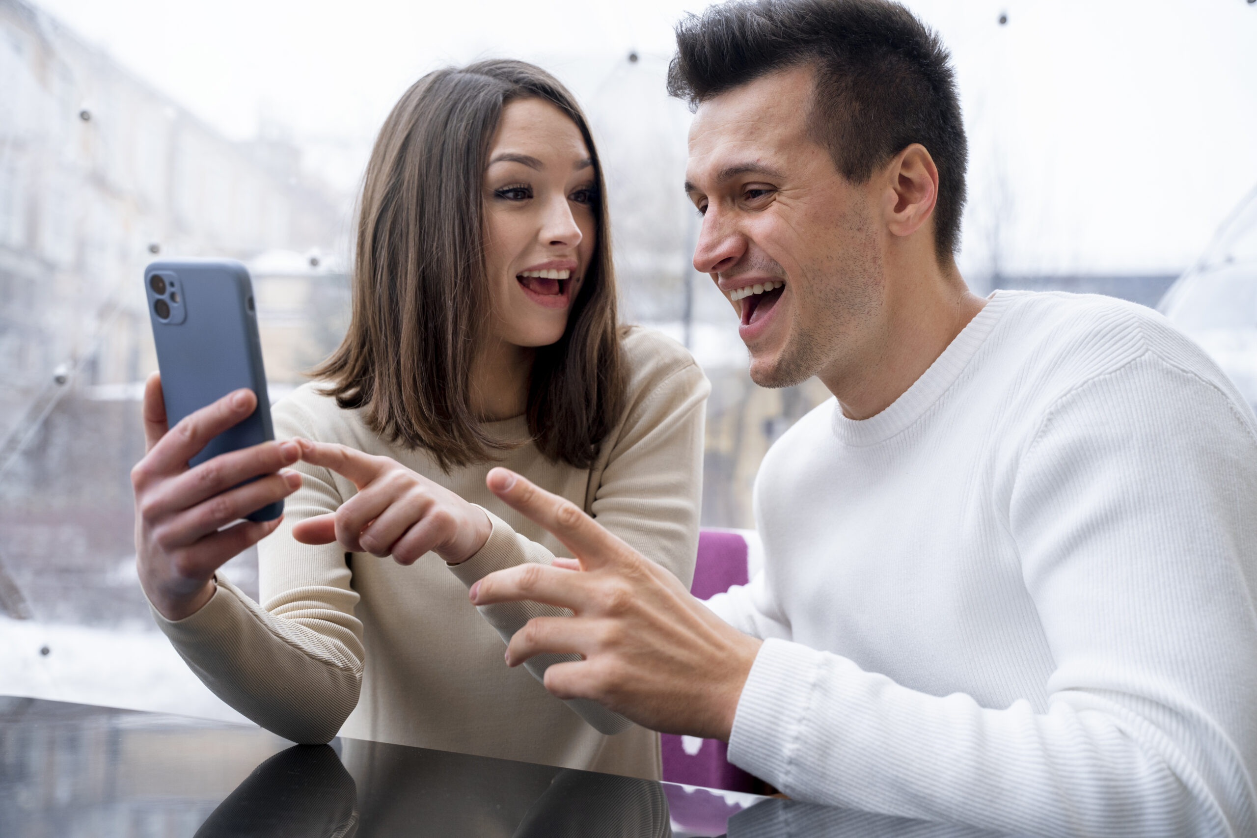 Honest Reviews of Premium Dating Apps