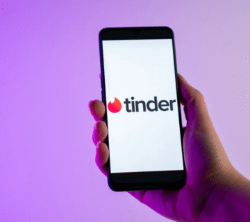 Tinder Dating in 2025