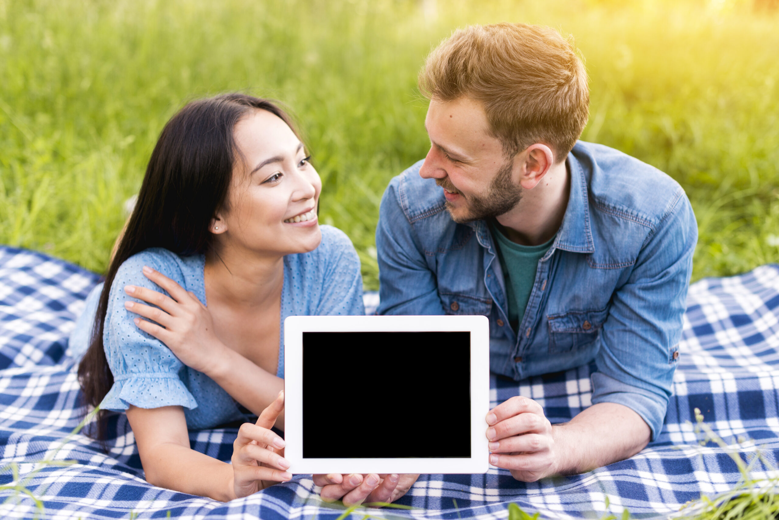 Compare Top Online Dating Sites 2025