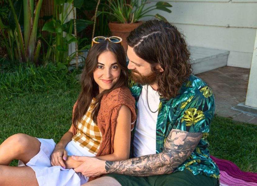 Dating Dating Websites vs. Traditional Dating Sites